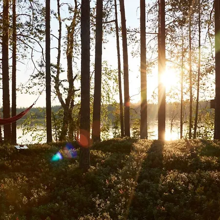 Tente de luxe Capture Nordic Wilderness Camp - Baumzelt *