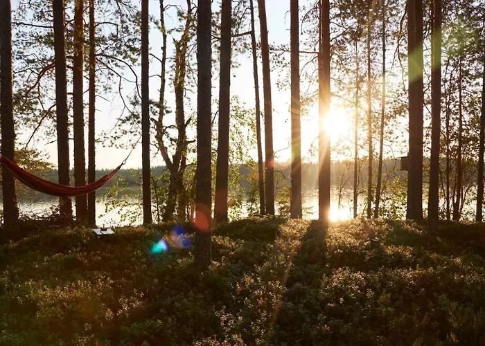 Tente de luxe Capture Nordic Wilderness Camp - Baumzelt *